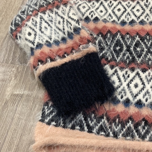 URBAN Outfitters • SZ. SP • knitted sweater - Picture 5 of 6